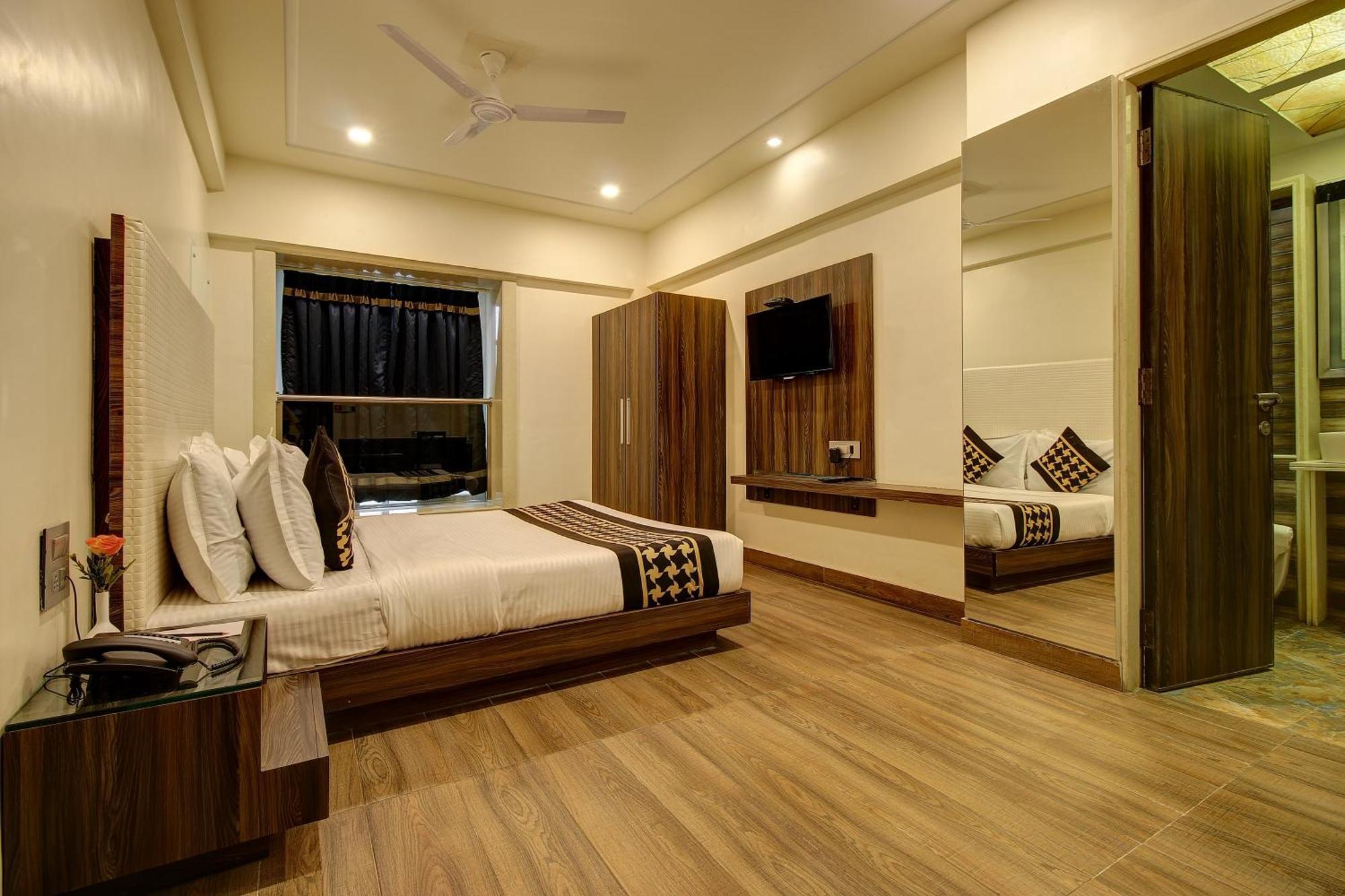 Hotel Mumbai House Juhu, Santacruz West, Мумбаи Номер фото
