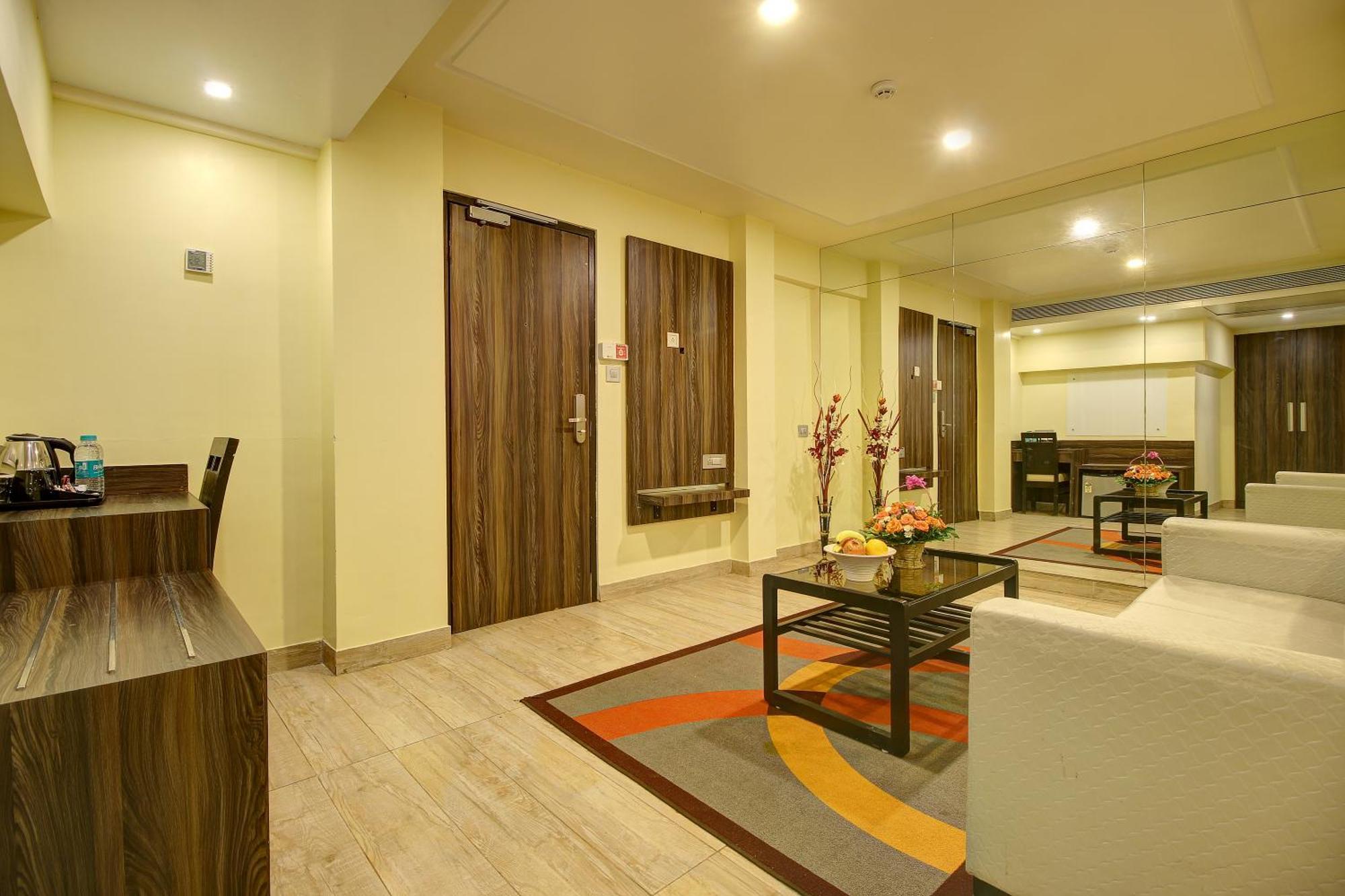 Hotel Mumbai House Juhu, Santacruz West, Мумбаи Номер фото